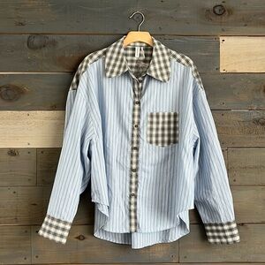 Urban Outfitter Plaid Long Sleeve Button Down Shirt Size S